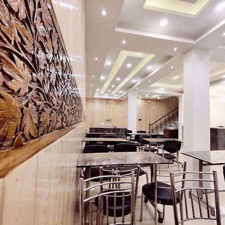 Gulshan Palace By Seven Hills Srinagar By Him Haults Hospitality Εξωτερικό φωτογραφία